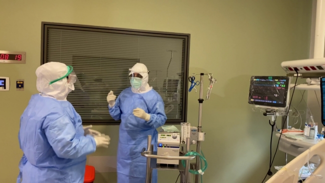 Koronavirüs günlüğü - Doktor Barış 1 aydır ailesinden uzakta